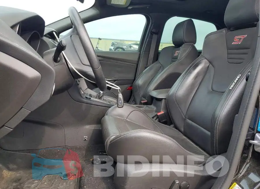 1FADP3L96JL240216 Photo# 7