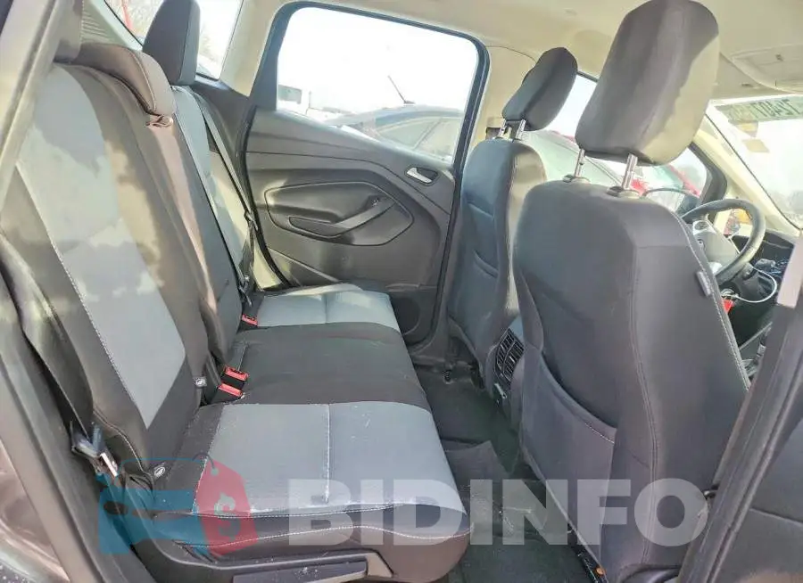 1FADP5AU6JL104039 Photo# 10