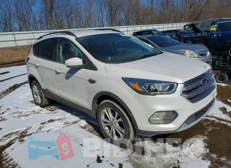 1FMCU9G93HUA03744 Photo# 4