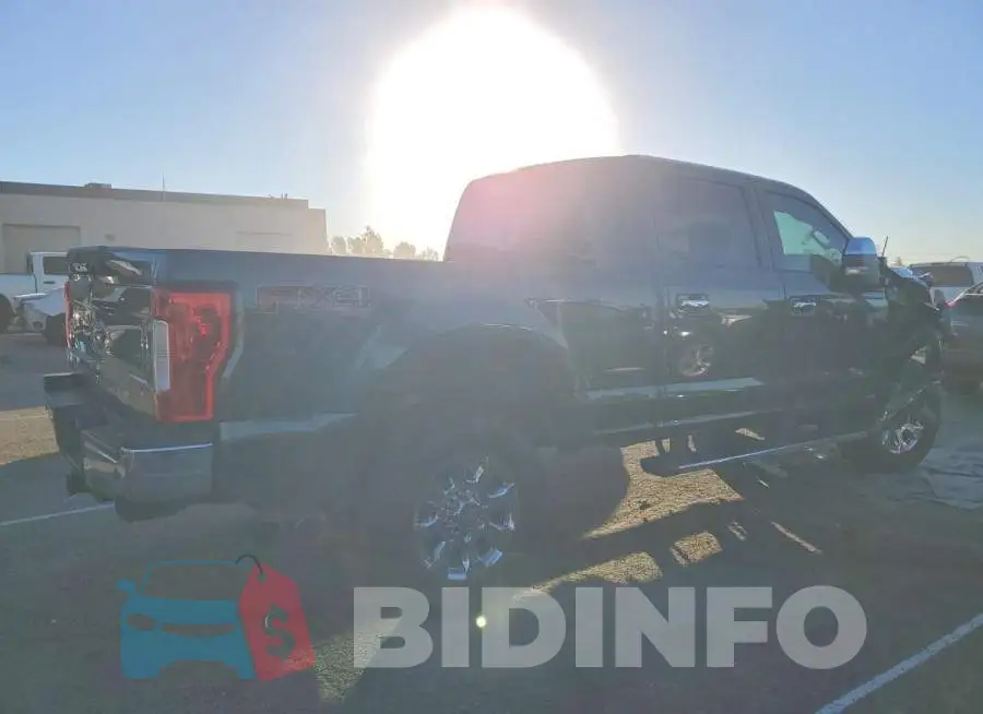 1FT7W2BT7JEB27588 Photo# 3