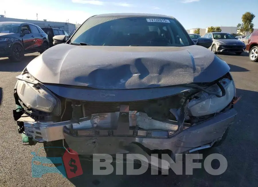 19XFC2F72HE229851 Photo# 5