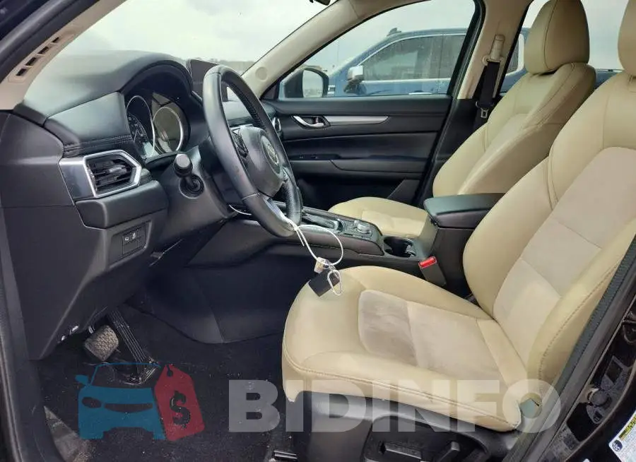 JM3KFBBM8P0182017 Photo# 7