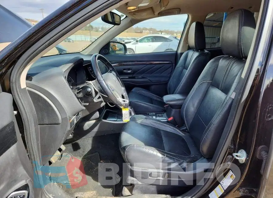 JA4J24A55JZ045135 Photo# 7