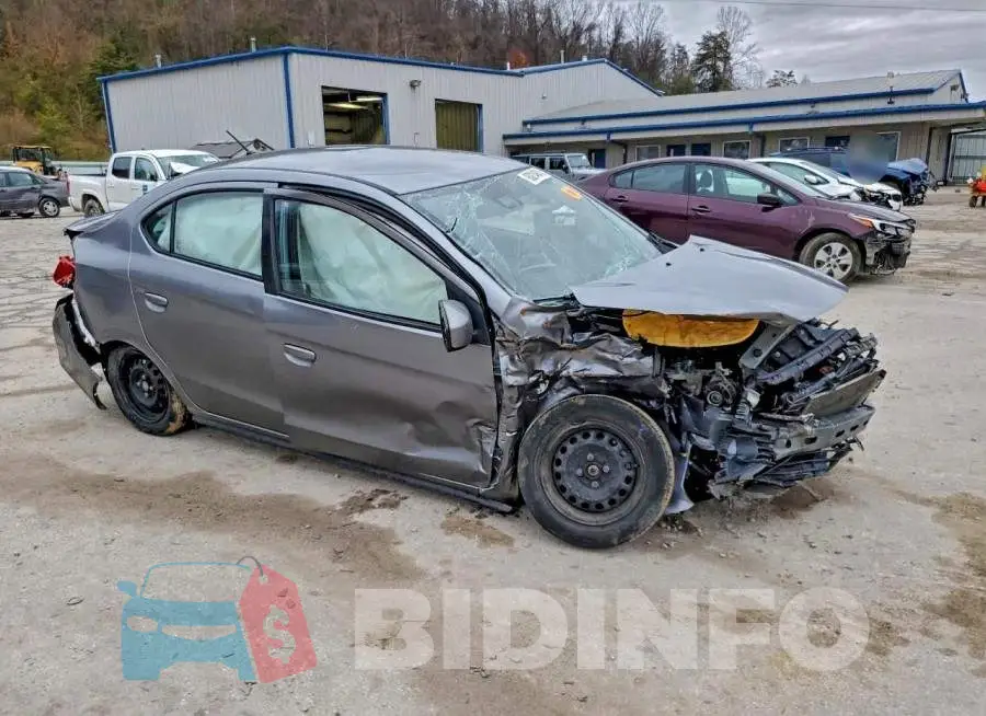 ML32FUFJ3NHF08878 Photo# 4