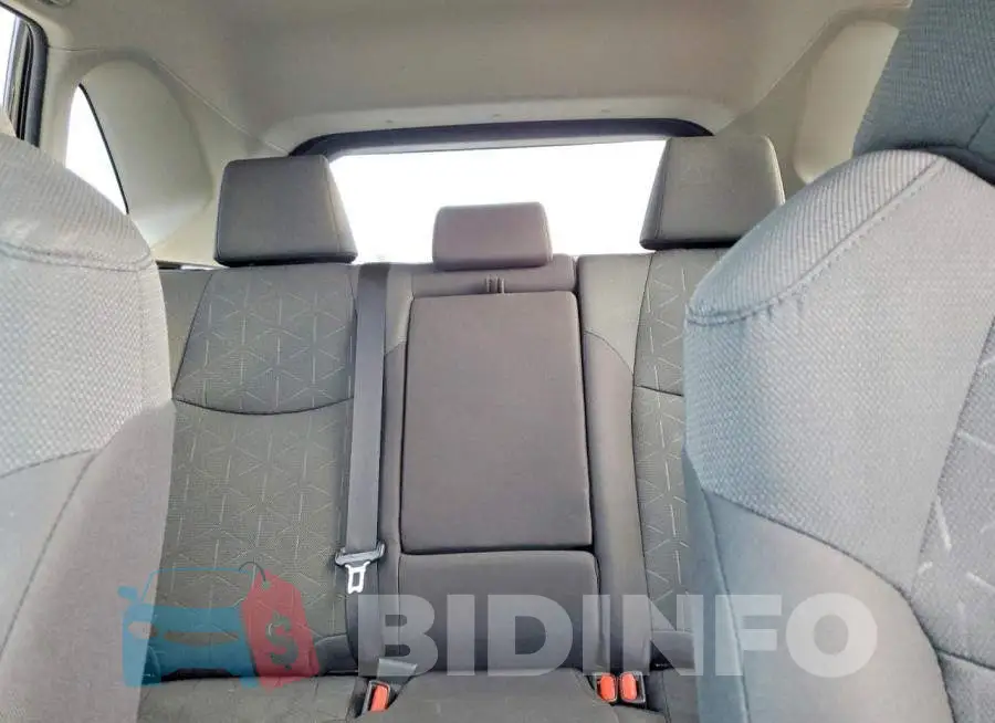 2T3P1RFV0NW271596 Photo# 10