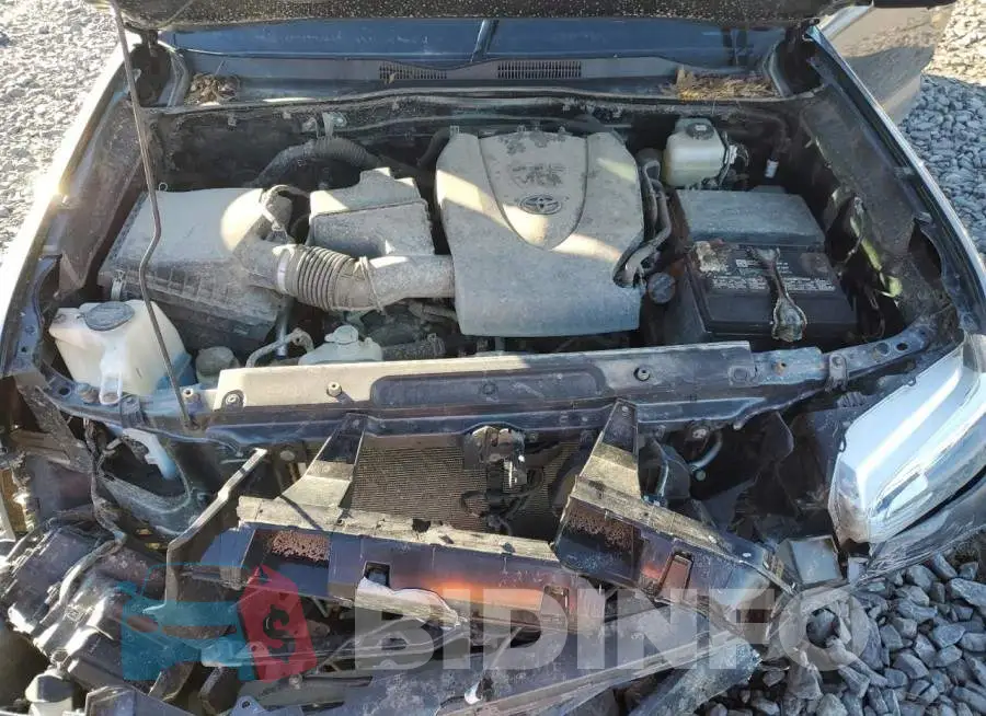 3TMCZ5AN2NM455222 Photo# 11