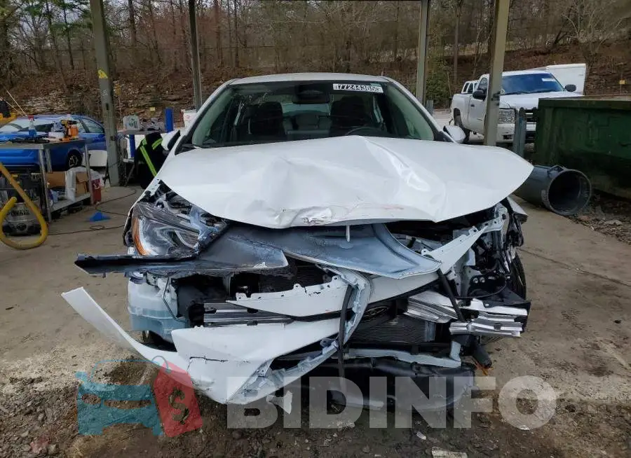 5YFB4MDE6SP279439 Photo# 5