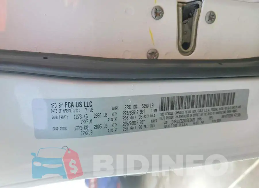 1C4PJLCB2KD263421 Photo# 13