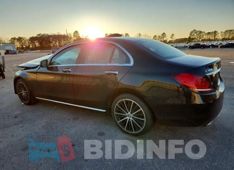 55SWF8DB2KU289484 Photo# 2