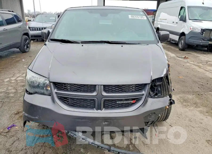 2C4RDGEG8KR689627 Photo# 5
