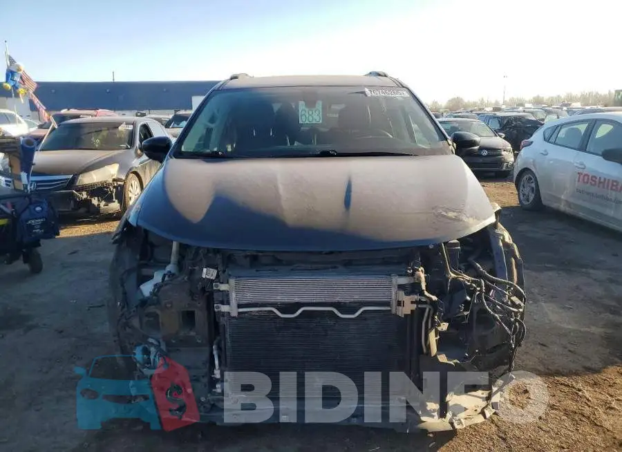 2C4RC1DGXLR264882 Photo# 5
