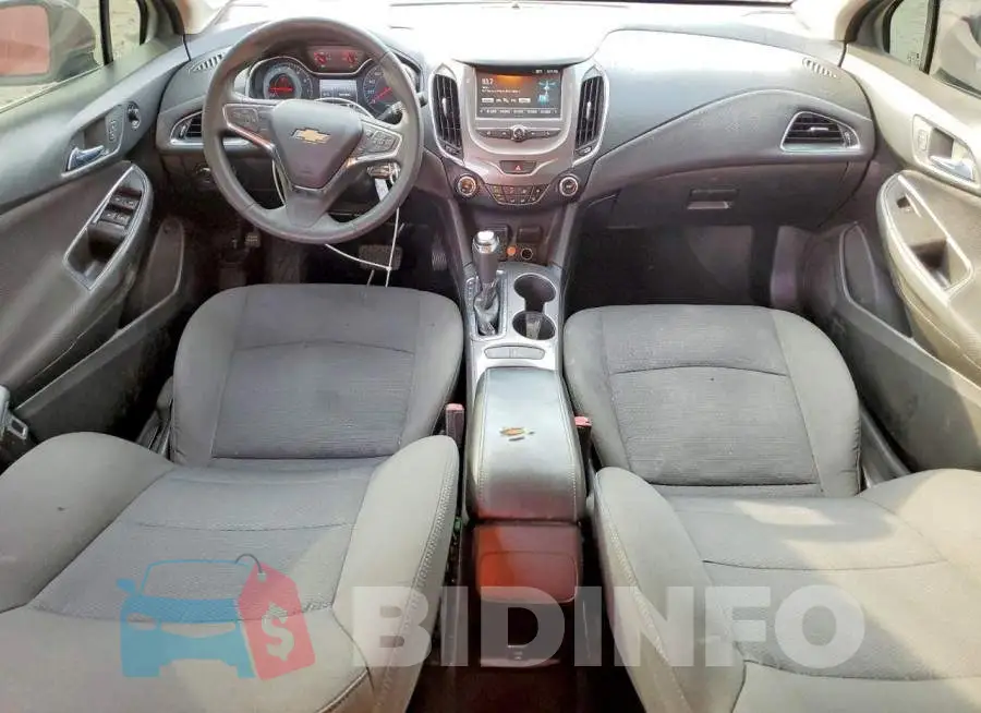 1G1BE5SM2J7143184 Photo# 8