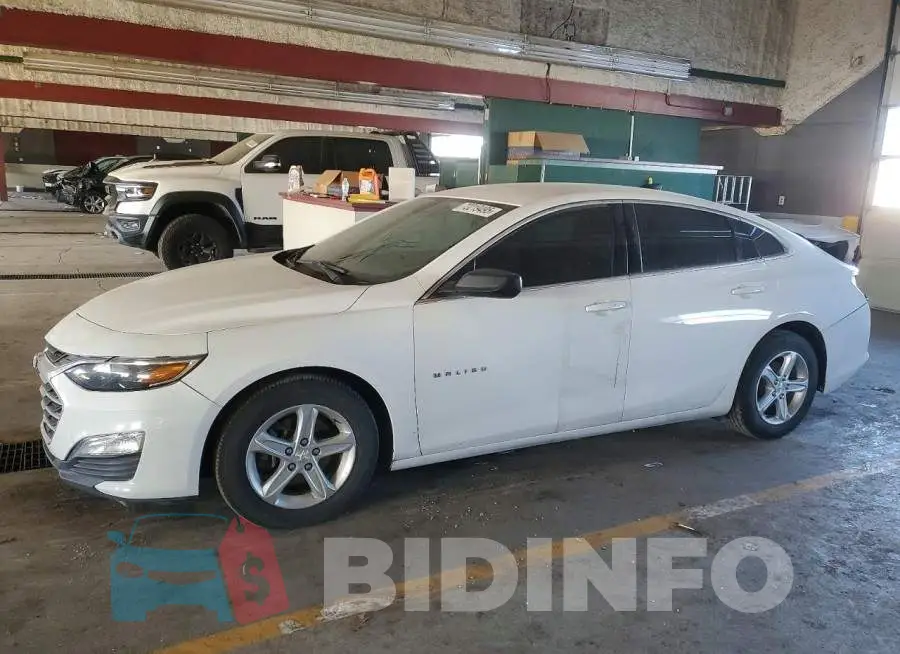 1G1ZB5ST8KF185607 Photo# 1