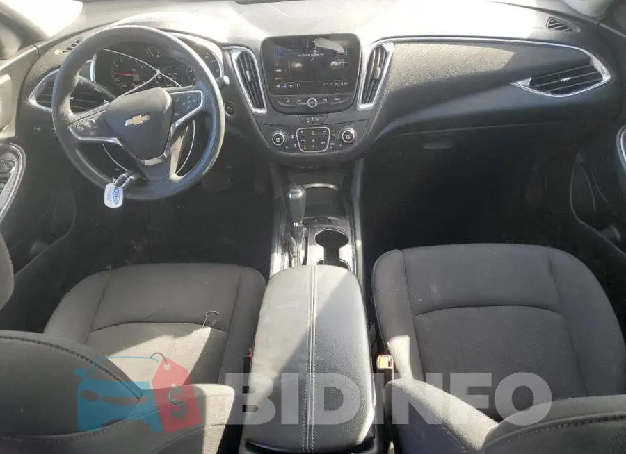1G1ZD5ST4LF011156 Photo# 8