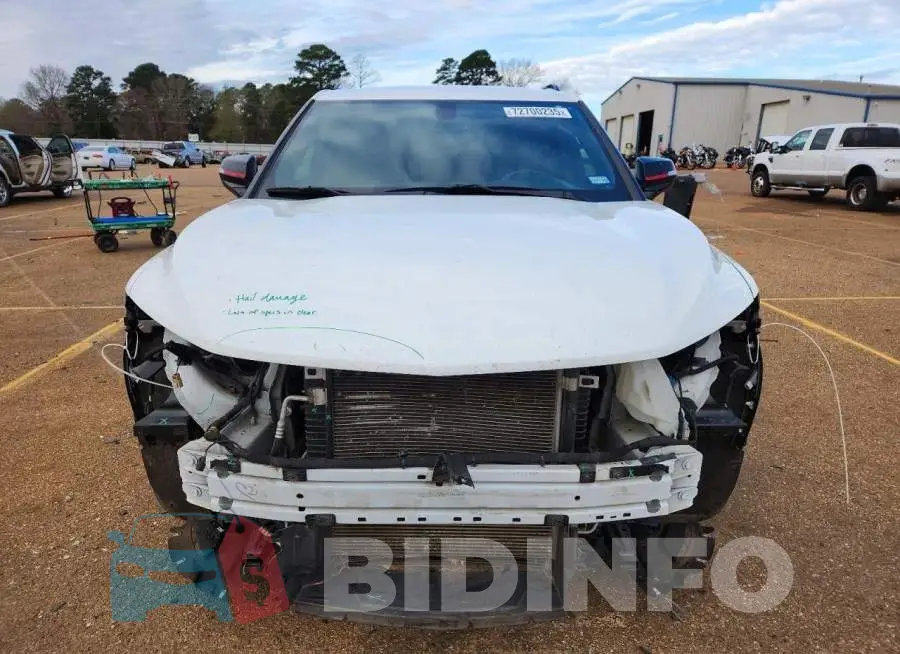 3GNKBHRS8LS678246 Photo# 5