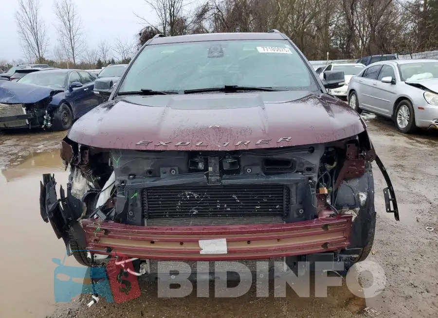 1FM5K8GT5JGB35395 Photo# 5
