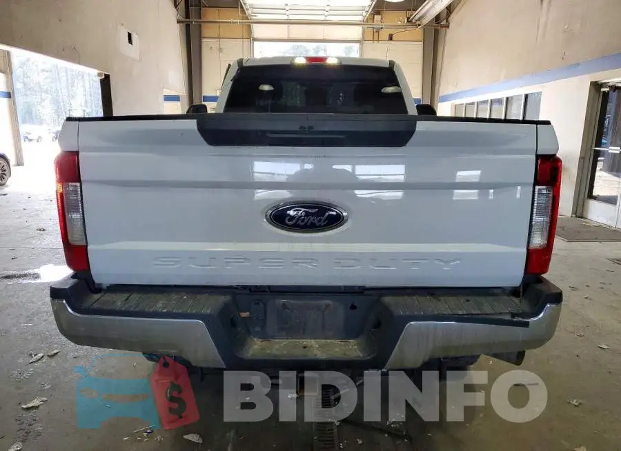 1FTBF2B65KEE81096 Photo# 6