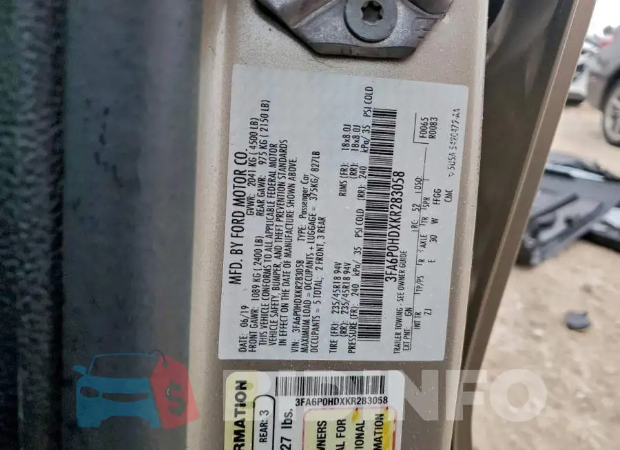 3FA6P0HDXKR283058 Photo# 13