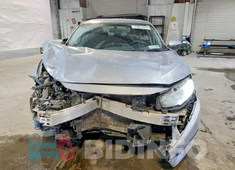 19XFC2F56HE229317 Photo# 5