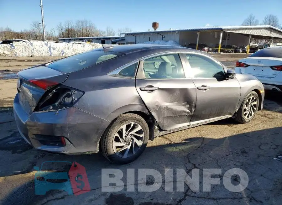 19XFC2F72HE204335 Photo# 3