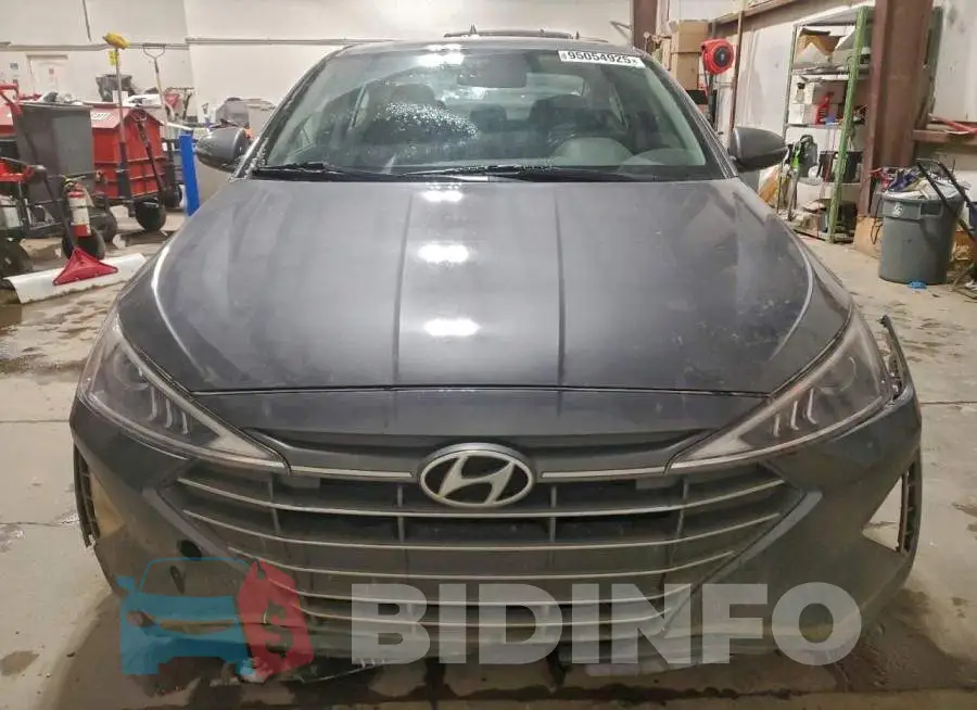 KMHD84LF7LU063851 Photo# 5