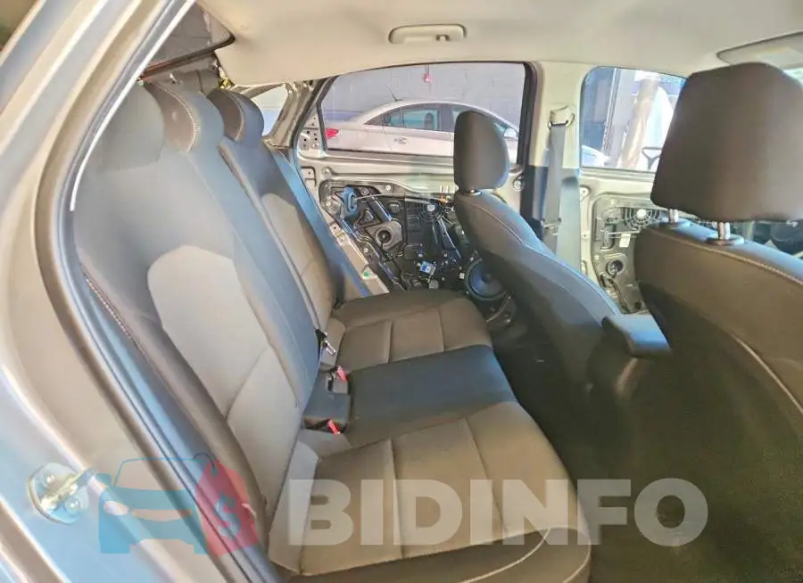 3KPF24AD4NE468552 Photo# 7