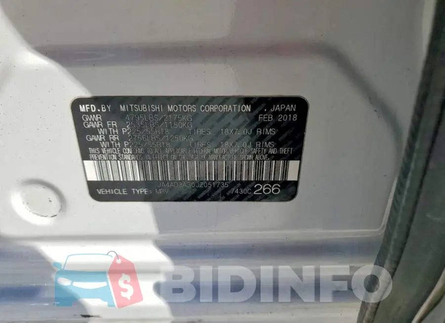 JA4AD3A30JZ051735 Photo# 12