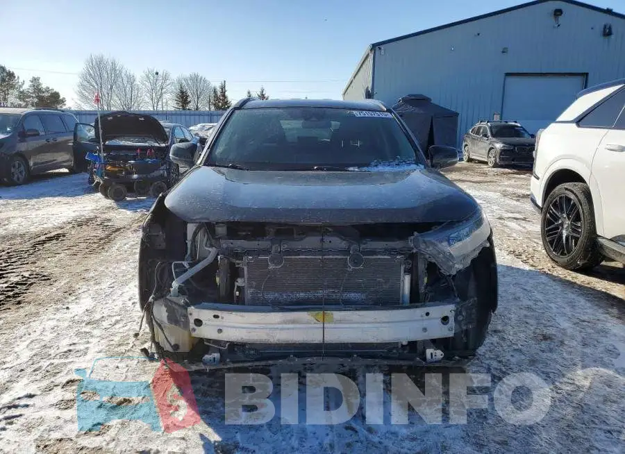 2T3B1RFV4LC100262 Photo# 5