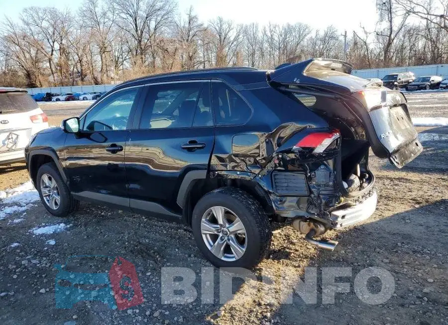 2T3P1RFV8SC506324 Photo# 2