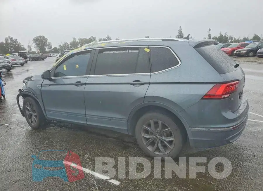 3VV3B7AX4NM061417 Photo# 2