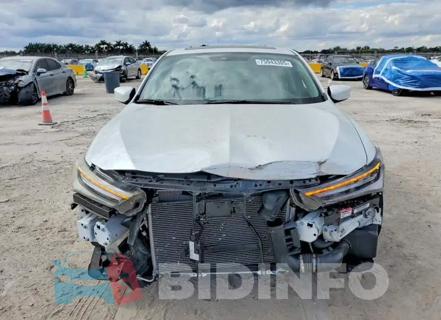19UDE2F74MA009403 Photo# 5
