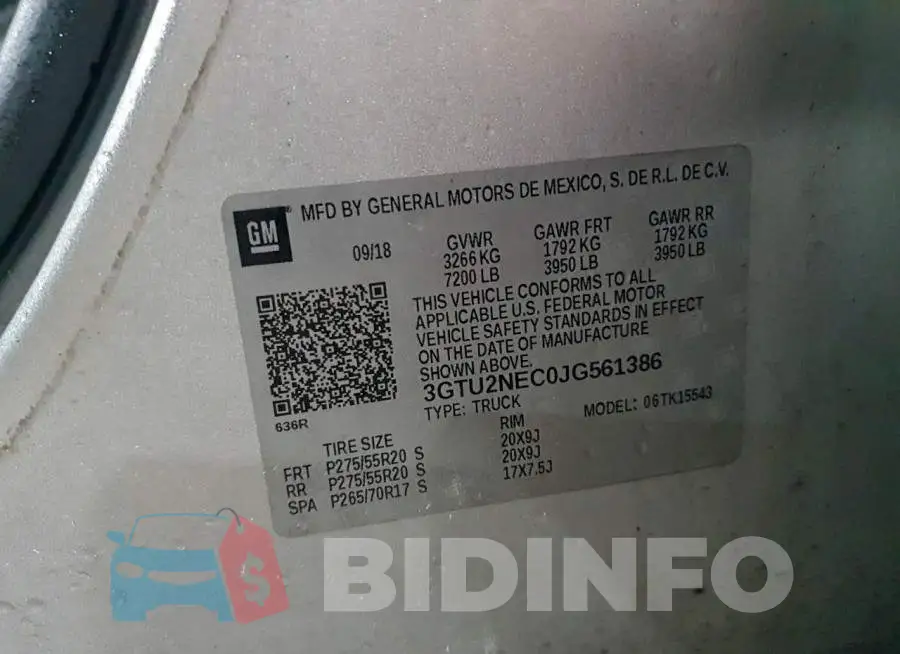 3GTU2NEC0JG561386 Photo# 12