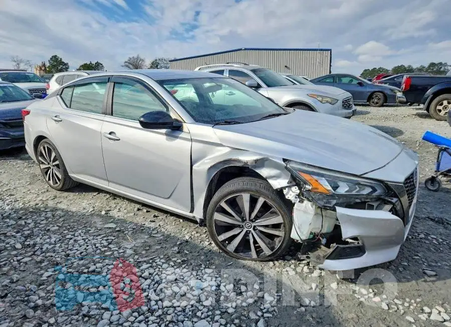 1N4BL4CV9KC125746 Photo# 4