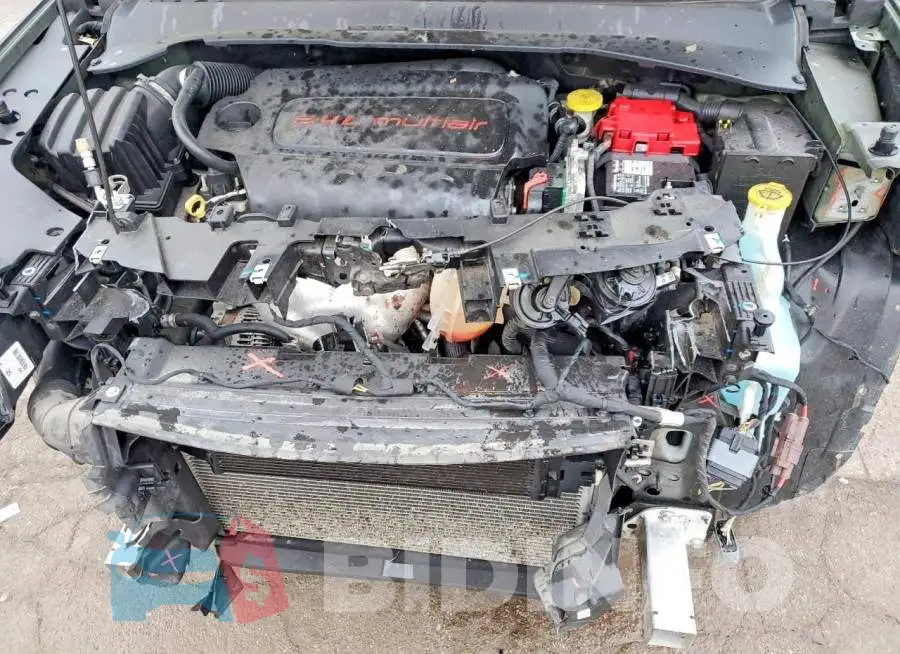 3C4NJDCB8LT170668 Photo# 12