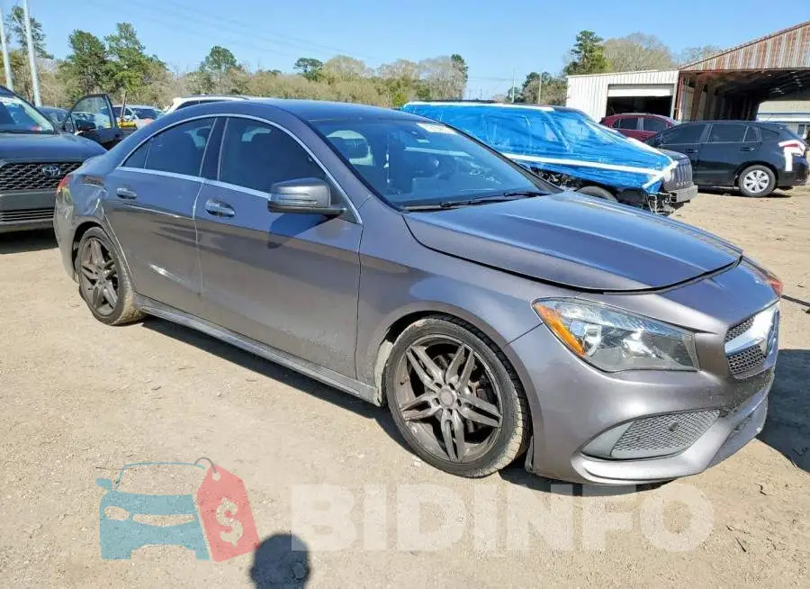 WDDSJ4EB2HN456352 Photo# 4