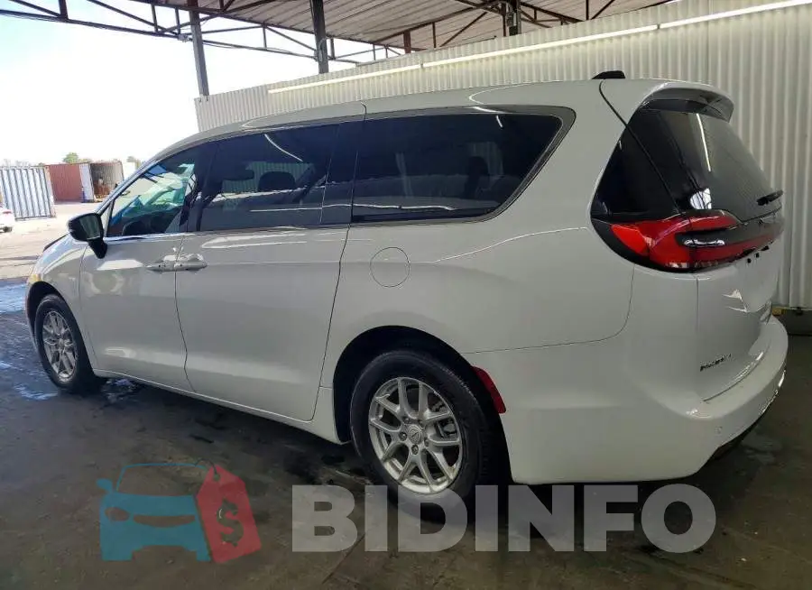 2C4RC1BG6TR210014 Photo# 2