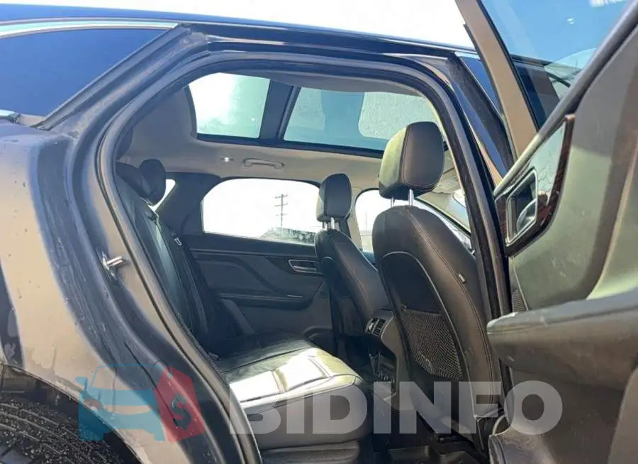 SADCK2BV4HA085205 Photo# 6