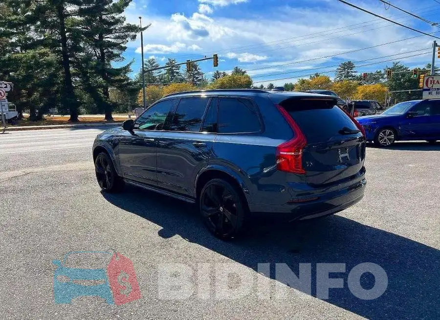 YV4062PF4S1291357 Photo# 3
