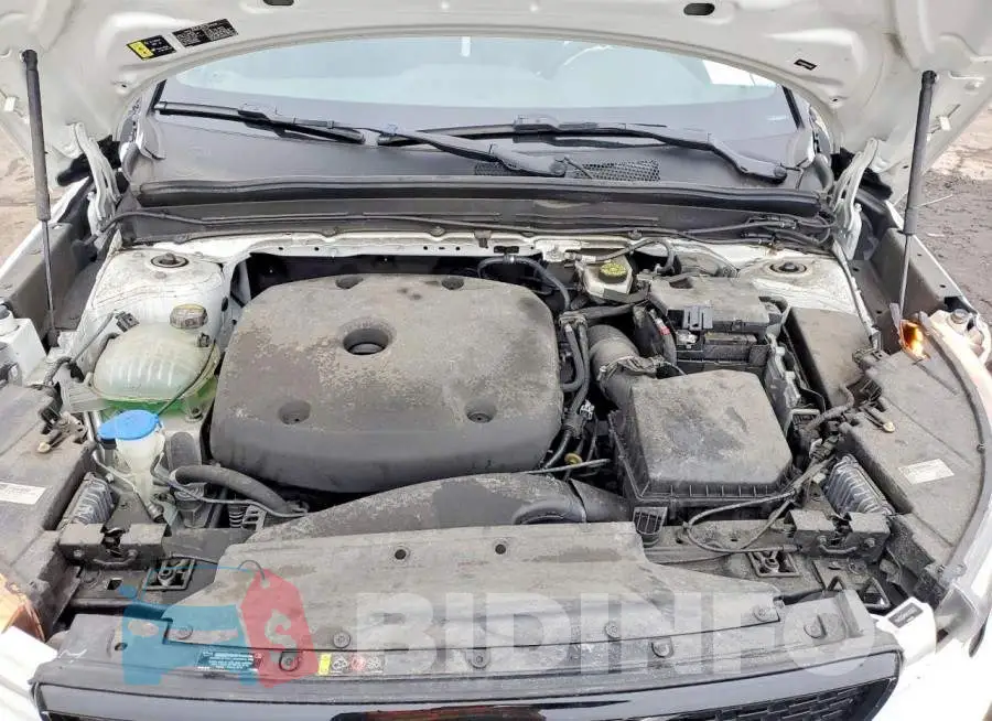 YV4162UM5M2403832 Photo# 12