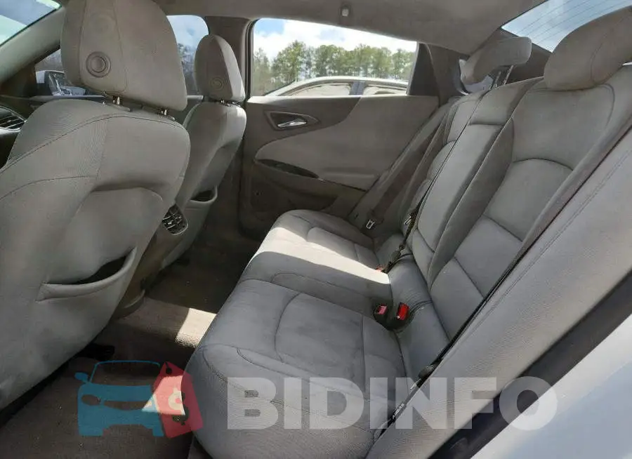 1G1ZD5ST3JF124514 Photo# 10