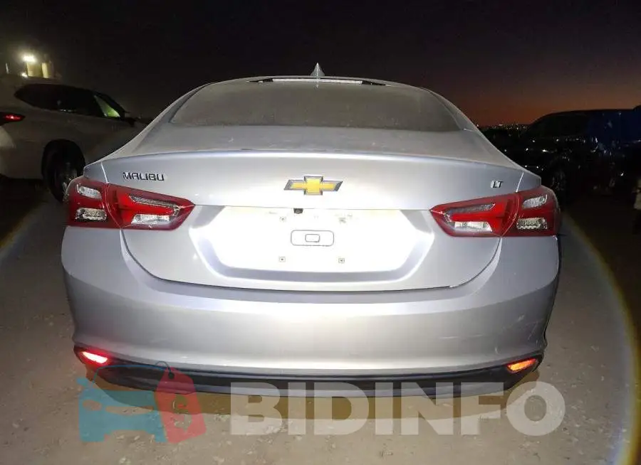1G1ZD5ST8KF108861 Photo# 6