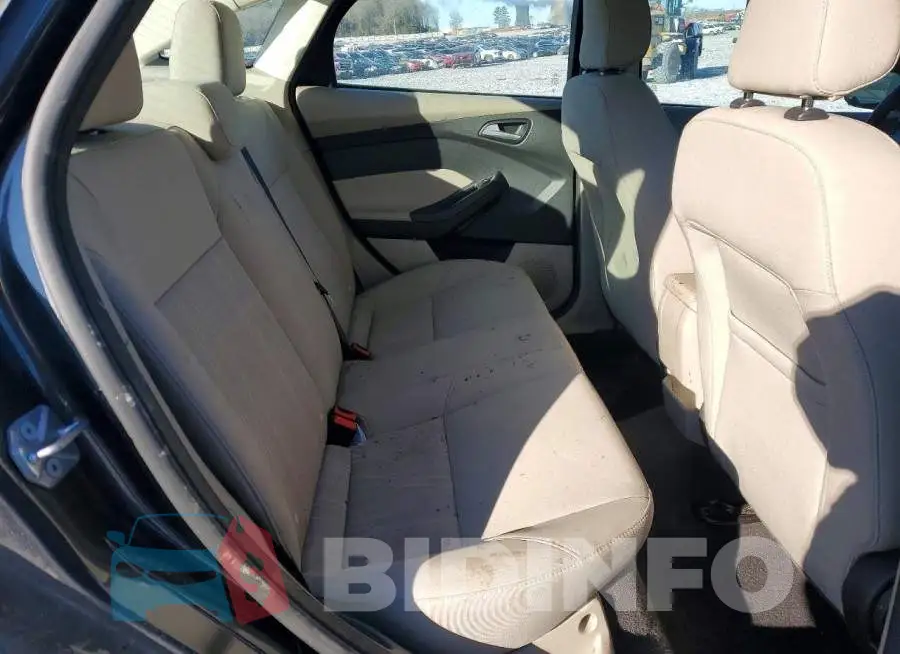 1FADP3F20JL242798 Photo# 10
