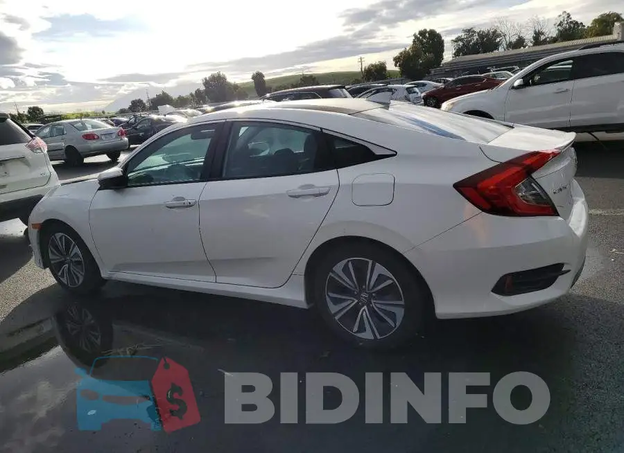19XFC1F33HE205663 Photo# 2