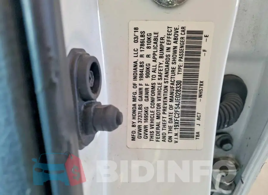 19XFC2F54JE028330 Photo# 12