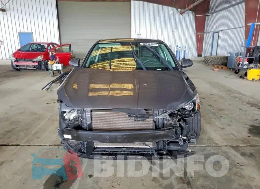 5NPD84LF7KH445018 Photo# 5