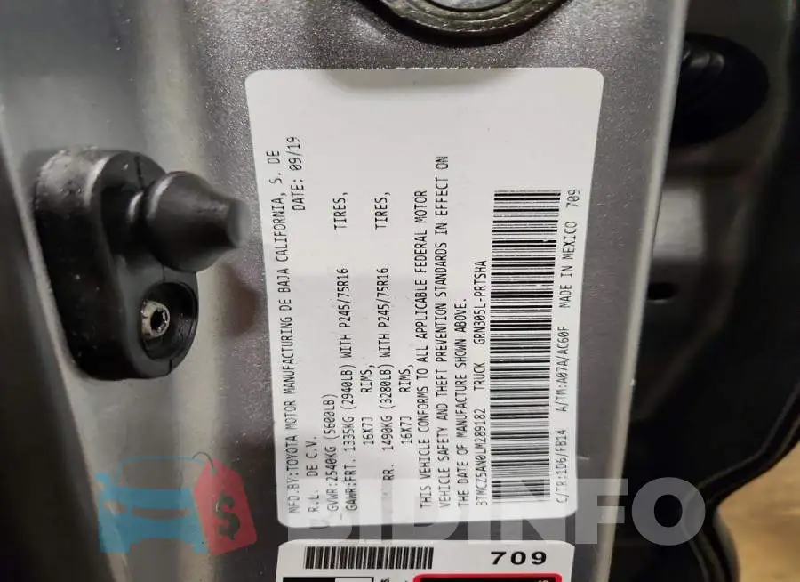 3TMCZ5AN0LM289182 Photo# 13