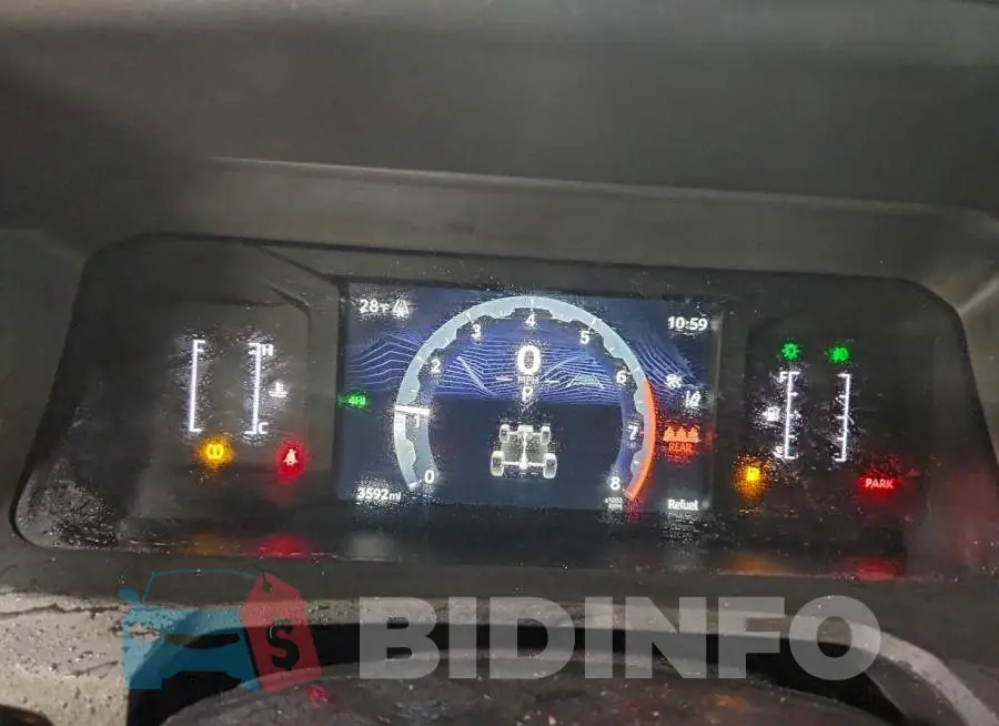 3TMLB5JN0SM177601 Photo# 9