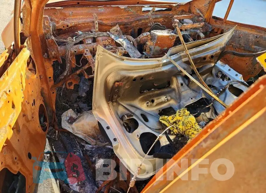 5YFB4MDE2PP033169 Photo# 8