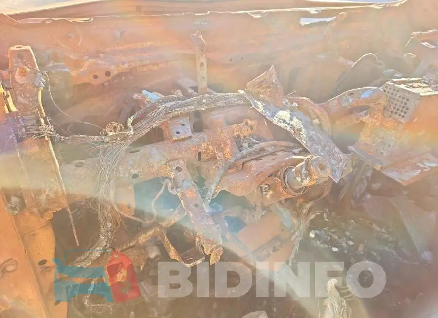 5YFB4MDE2PP033169 Photo# 9