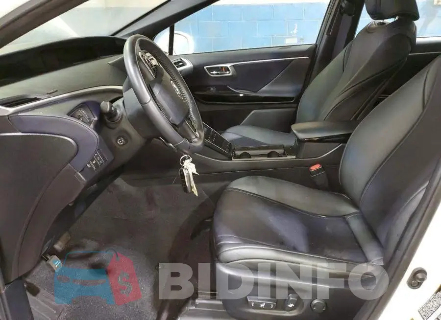 JTDBVRBD9JA004736 Photo# 7